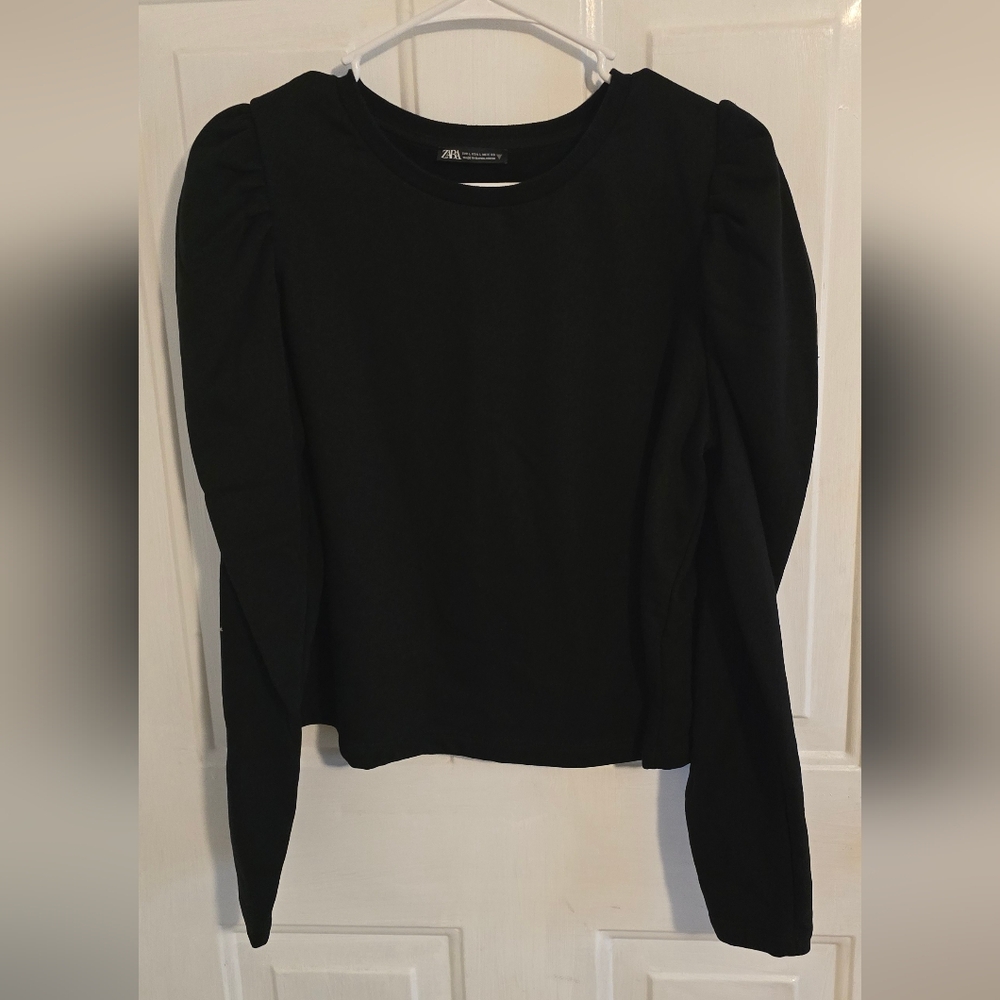 Zara Black Puff-Sleeve Long Sleeve Top